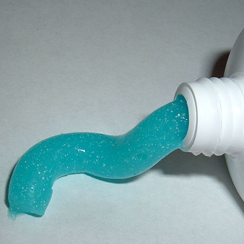 Gresham_Family_Dentistry_Tips for Choosing the Right Toothpaste